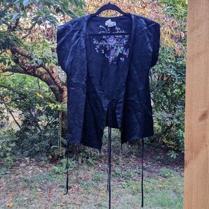 Vintage Dotti Black Top with Floral Details Size 10